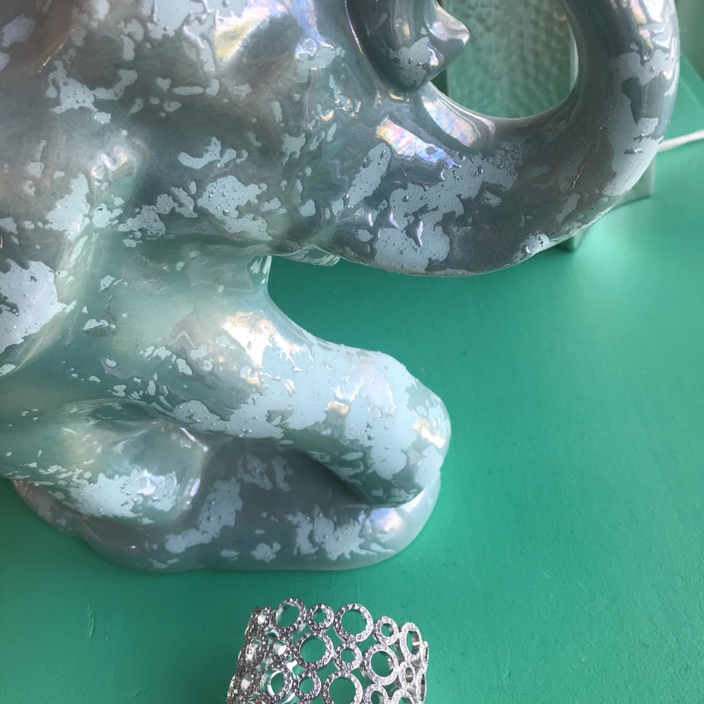 Brand new KATE SPADE ♠️ delicate dots bridal cuff - Picture 5 of 6